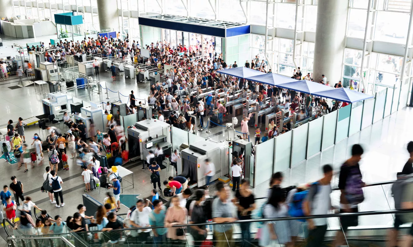 Aeroporti Milano Malpensa e Milano Linate: nuove regole di sicurezza agli imbarchi