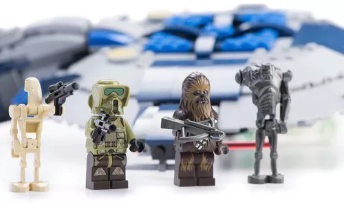 Star Wars: 5 cose da sapere sullo spin off su Han Solo e Chewbacca