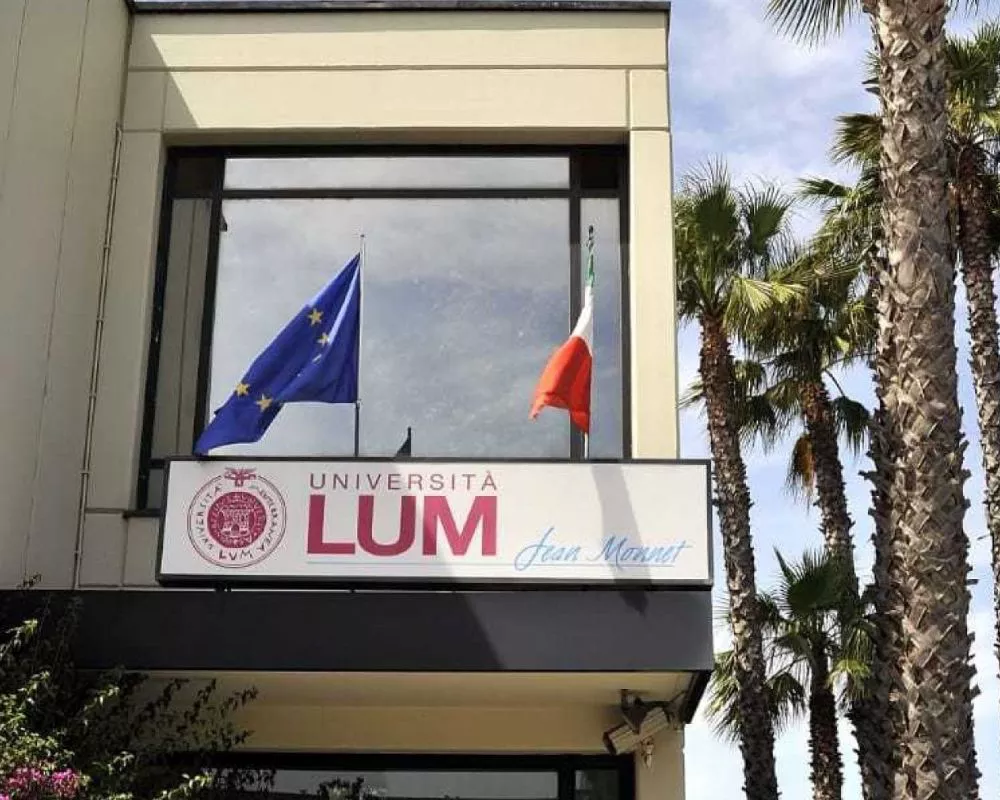 Libera Università Mediterranea: Corsi di Laurea, Master, Costi e Recensioni LUM