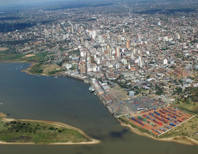 Visita del Paraguay, e la sua capitale di Asuncion.