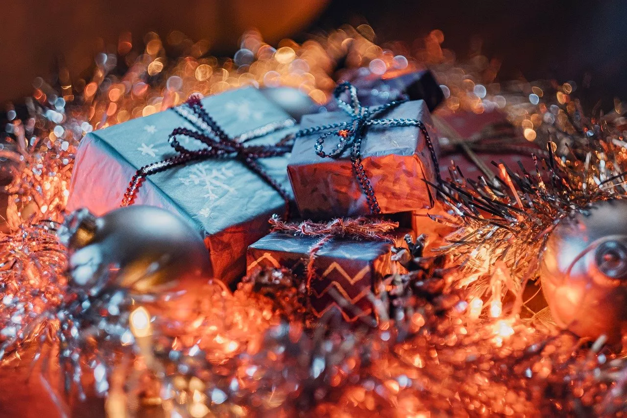 10 idee regalo per studenti universitari: cosa regalare a Natale
