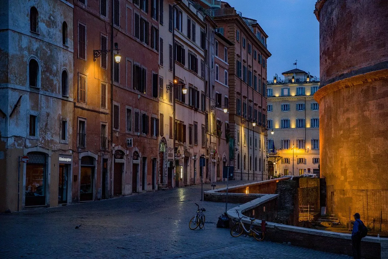 Locali notturni a Roma: i migliori 3 per ogni quartiere della nightlife