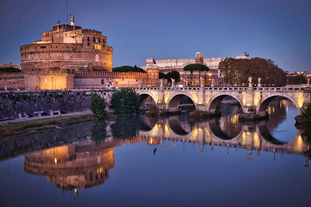 Roma e Dubai sono le città più desiderate dagli italiani per vivere e studiare