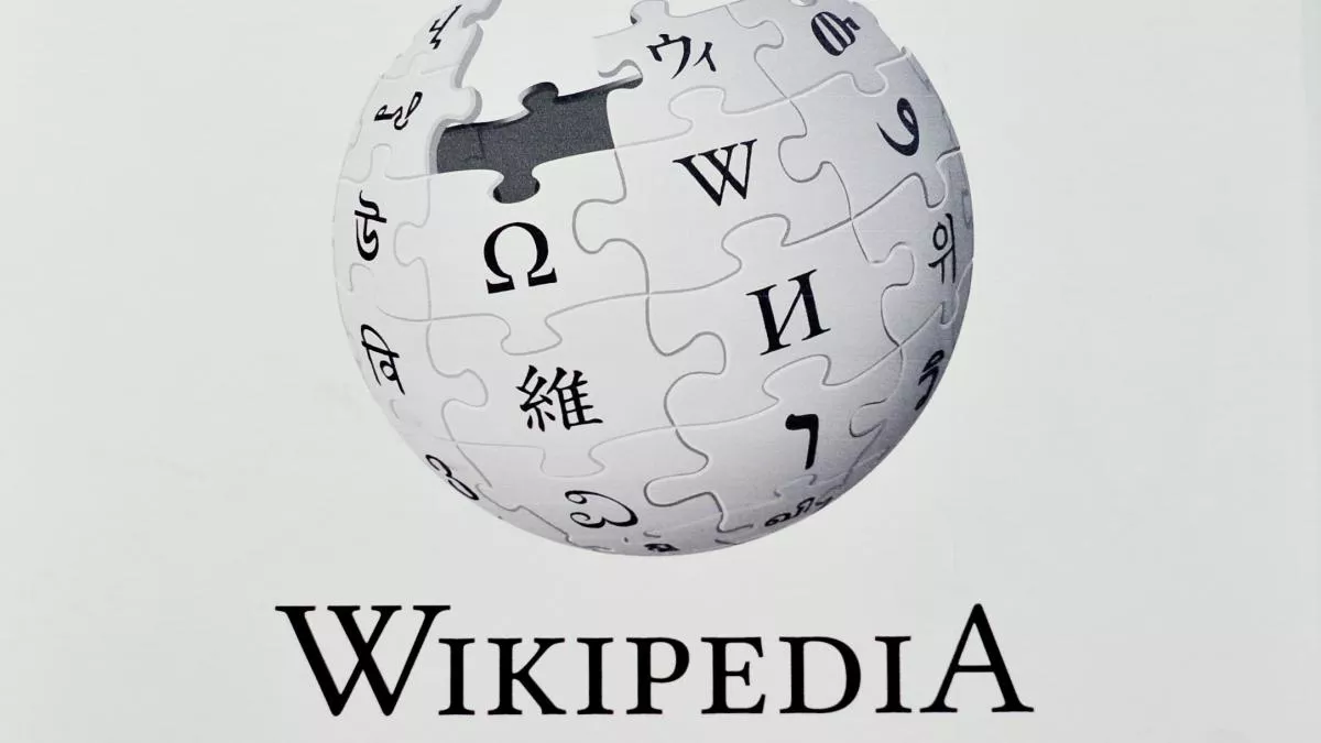 Wikipedia compie 23 anni: conta 2 milioni di voci (nella versione italiana)
