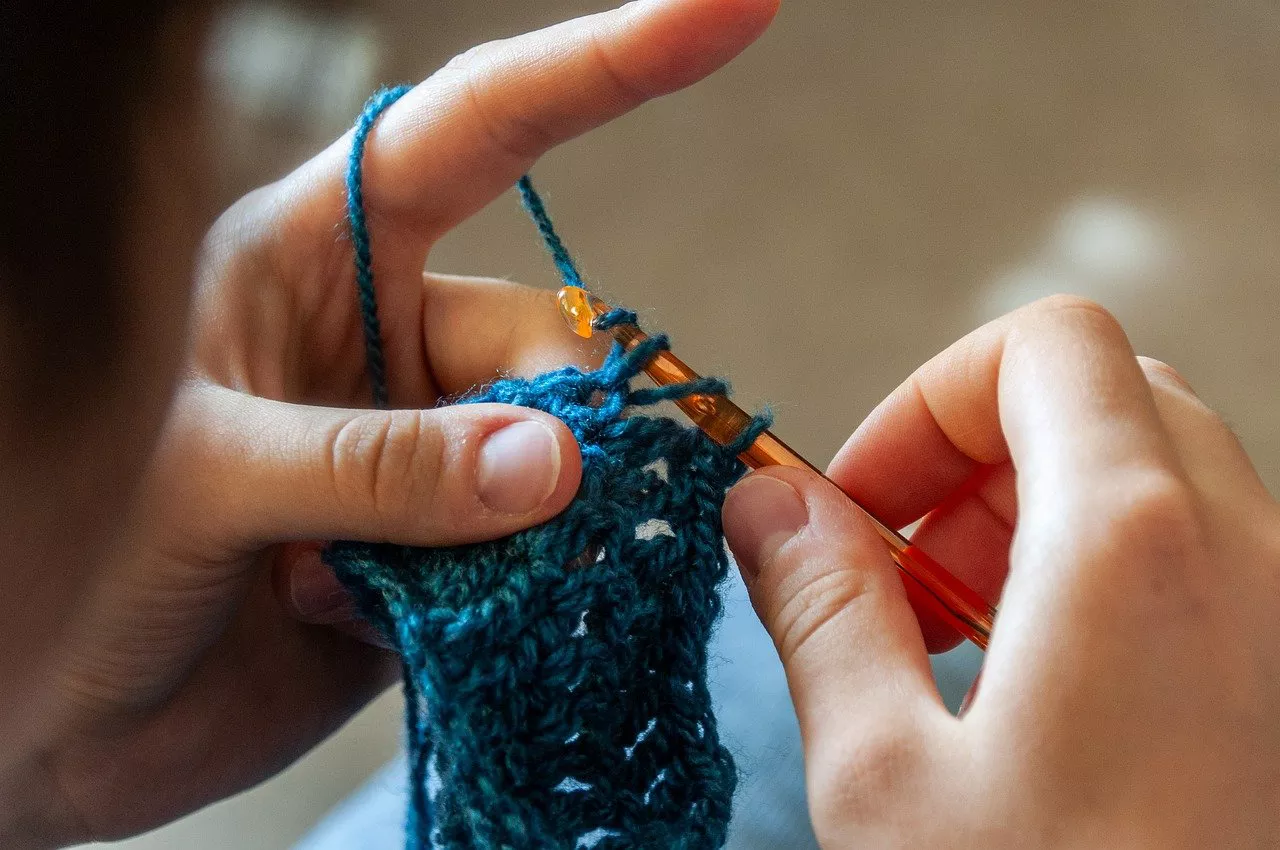 Relax e creatività: all'Università di Milano-Bicocca nasce il laboratorio di maglia e uncinetto