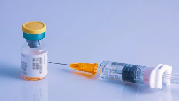 Vaccino Pfizer: efficace anche contro le varianti
